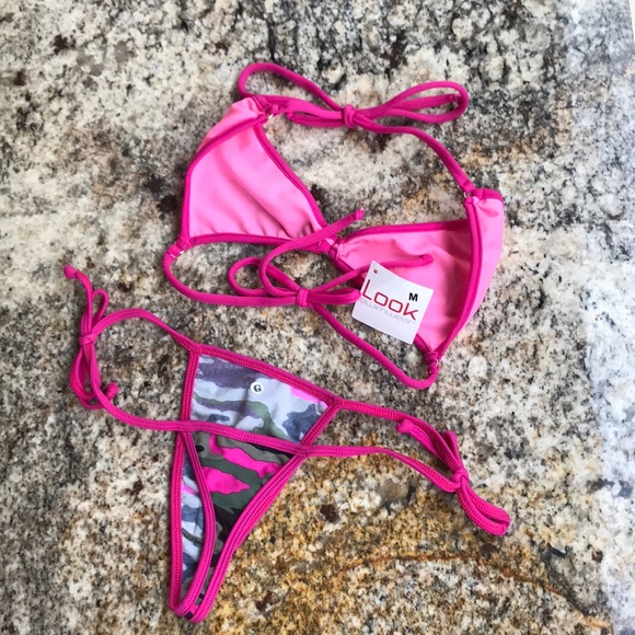 Bikini - Picture 2 of 3